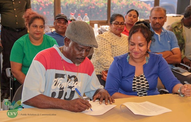 Description or Alt Text