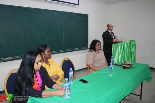 Description or Alt Text