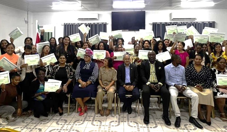 53 Nickerianen opgeleid tot Customer Experience Officer