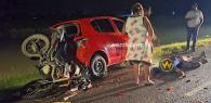 Motorrijder zwaargewond na botsing op stilstaande auto in Nickerie