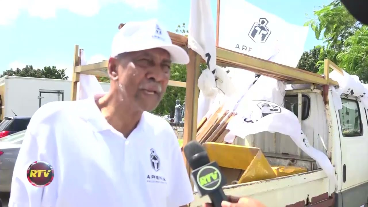 Embedded thumbnail for Politiek Arena ontmoet inwoners van Nickerie tijdens meet &amp; greet